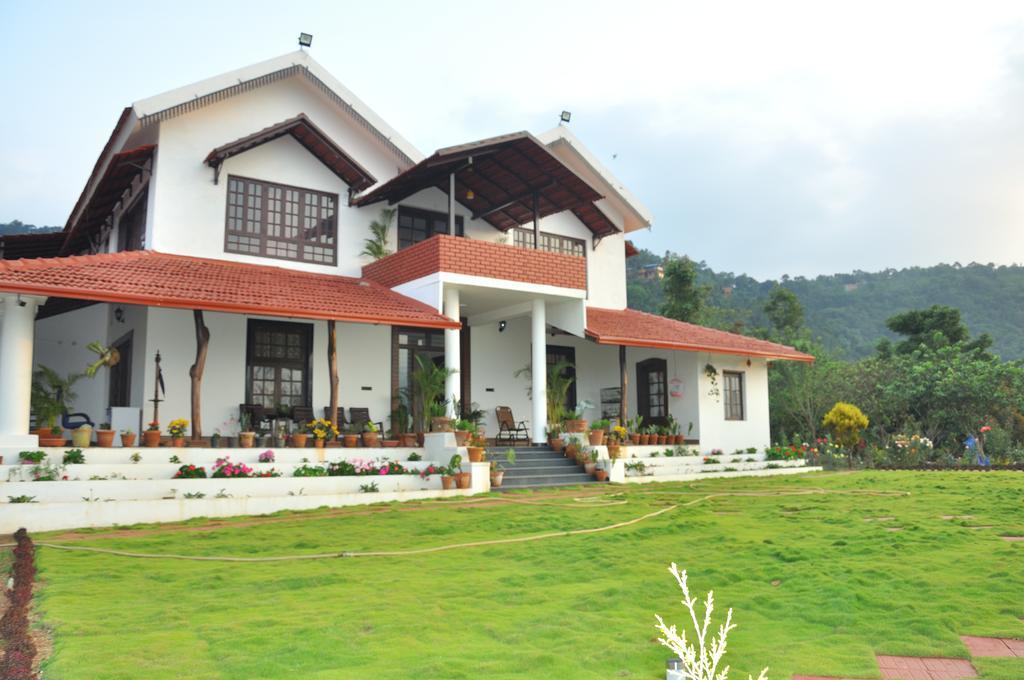 Abiyal Mountain Stay Madikeri Exteriör bild